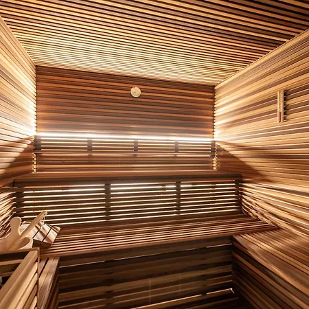 & Croce Bianca 3* 波斯基亚沃