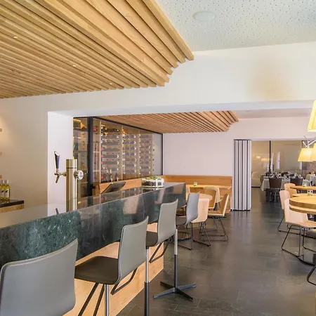 & Croce Bianca Poschiavo