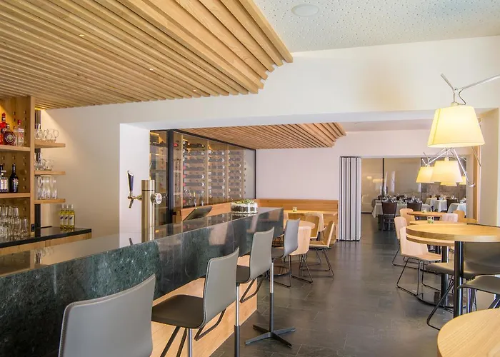 & Croce Bianca Poschiavo