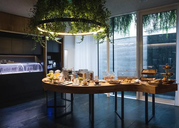 & Croce Bianca Inn Poschiavo