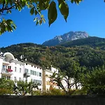 Herberg & Croce Bianca 3*