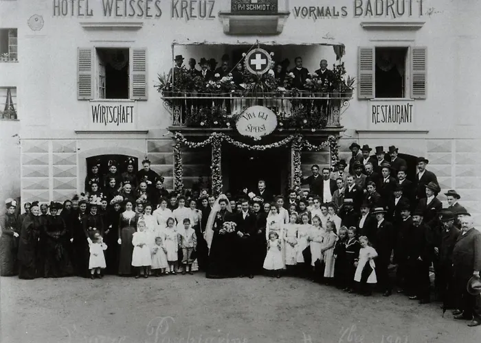 & Croce Bianca Herberg Poschiavo