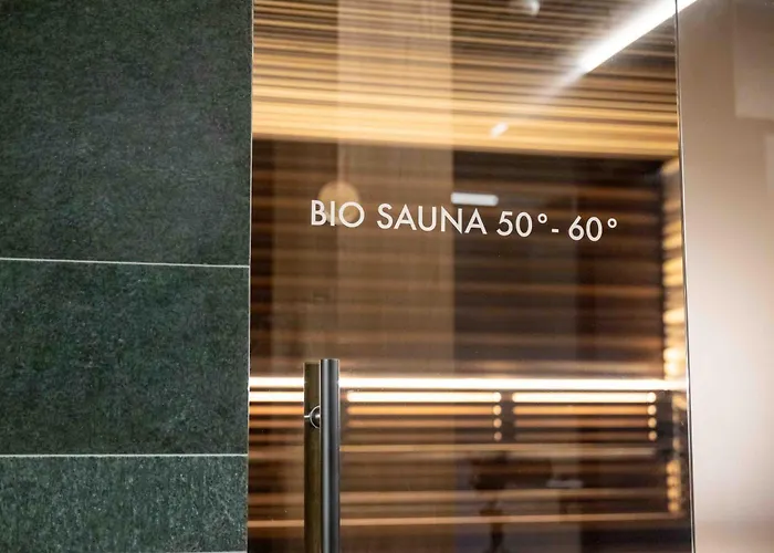 & Croce Bianca Herberg 3*