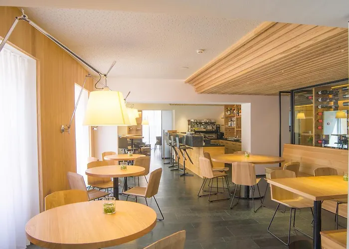 & Croce Bianca Poschiavo