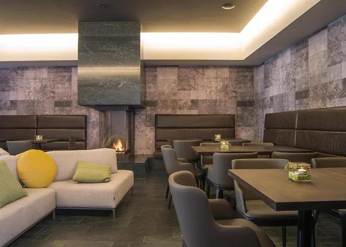 & Croce Bianca Herberg 3*